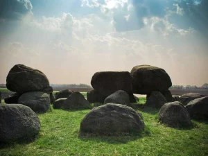 Patelnia żeliwna 28cm z drewnianą rączką — 2