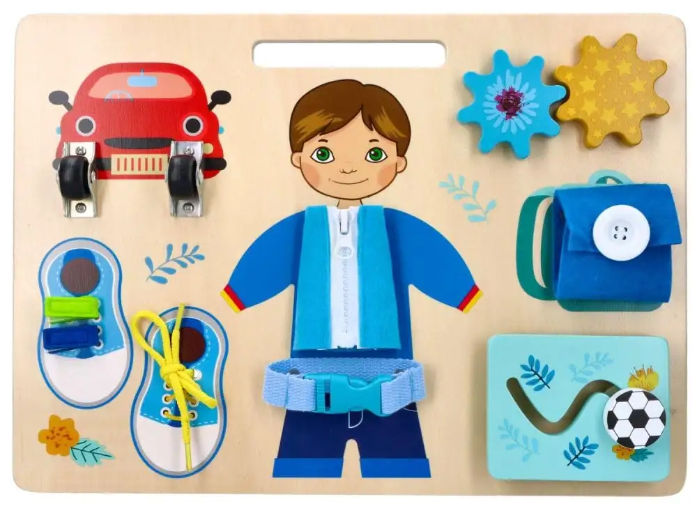 Motorik-Spielzeug mit der Figur Adam, Busy Board, Activity Board aus Holz, für Kinder ab 3 Jahren - Lernspielzeug - Zum Aufhängen im Kinderbett - Bemaltes Holz mit vorstehenden Elementen — 4
