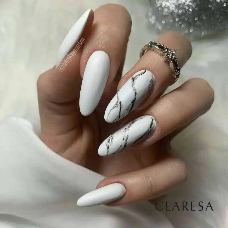 1000 White UV Nagellack 5 ml Claresa — 3