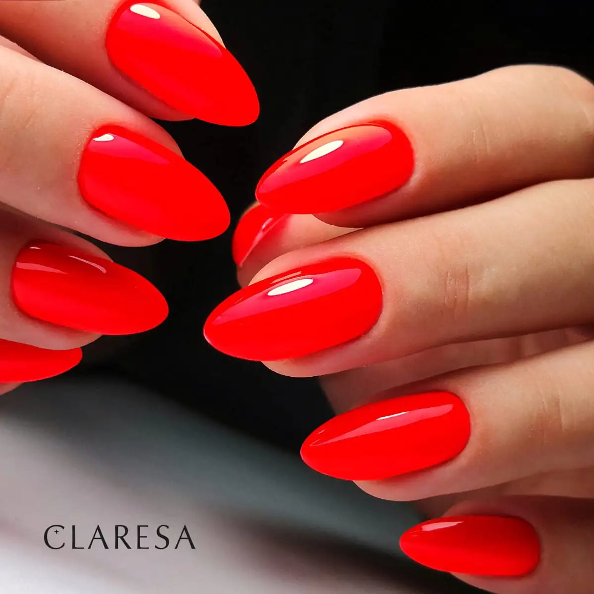 4 Fluo UV Nagellack 5 ml Claresa — 3