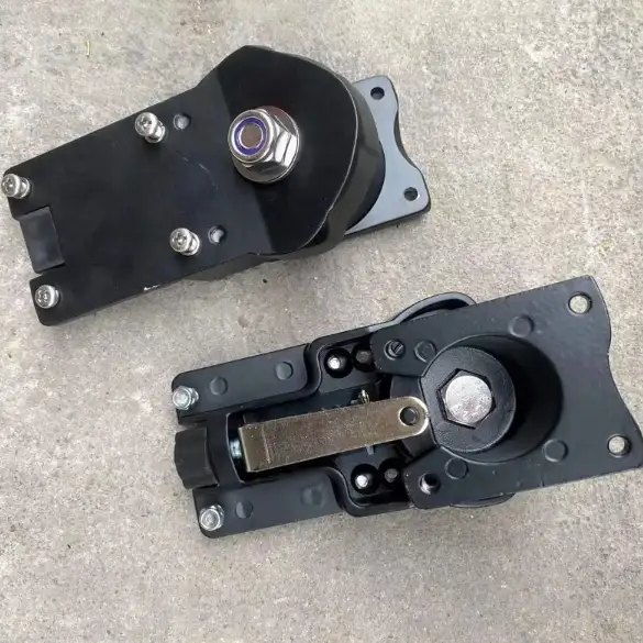 UCHWYT DO DESKI DESKOROLKI ZE STOPU ALUMINIUM PODSTAWA CZARNA — 5