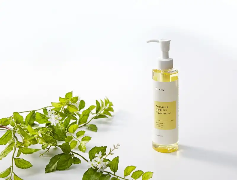 iUNIK Calendula Complete Cleansing Oil, 200 ml - Olejek do demakijażu — 2