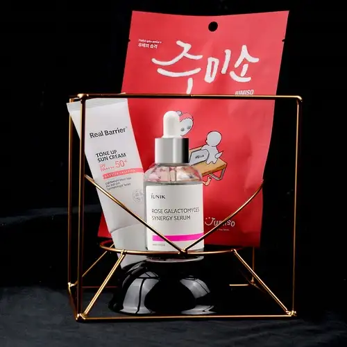 iUNIK Rose Galactomyces Synergy Serum 50 ml - Wielozadaniowe serum do twarzy — 5